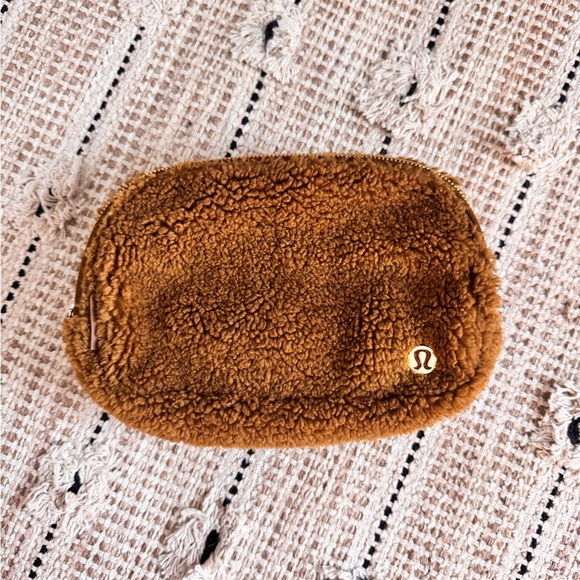 lululemon athletica Handbags - Lululemon Caramel Everywhere Belt Bag